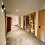 Chalet Vg Stunning View, Sauna & Jacuzzi By Jolidi *