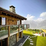 Chalet Vg Stunning View, Sauna & Jacuzzi By Jolidi