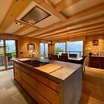 Chalet Vg Stunning View, Sauna & Jacuzzi By Jolidi *