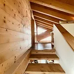 Vg Stunning View, Sauna & Jacuzzi By Jolidi Chalet *