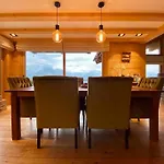 Vg Stunning View, Sauna & Jacuzzi By Jolidi Chalet